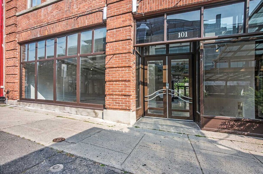 More Photos Of 101-105 Murray St, Ottawa Storefront For Lease