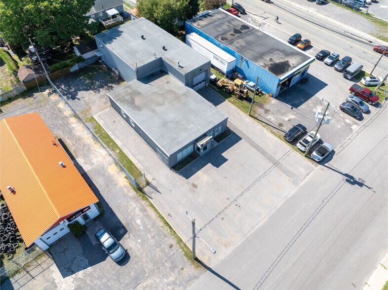 More Photos Of 485 Rue Bertrand, Trois-Rivières Industrial For Sale