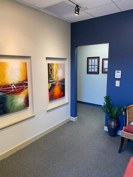More Photos Of 2098 Teron Trace, Dacula Medical For Lease