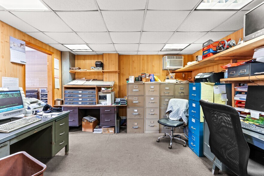 More Photos Of 2115 W Main St, Stroudsburg Service For Sale