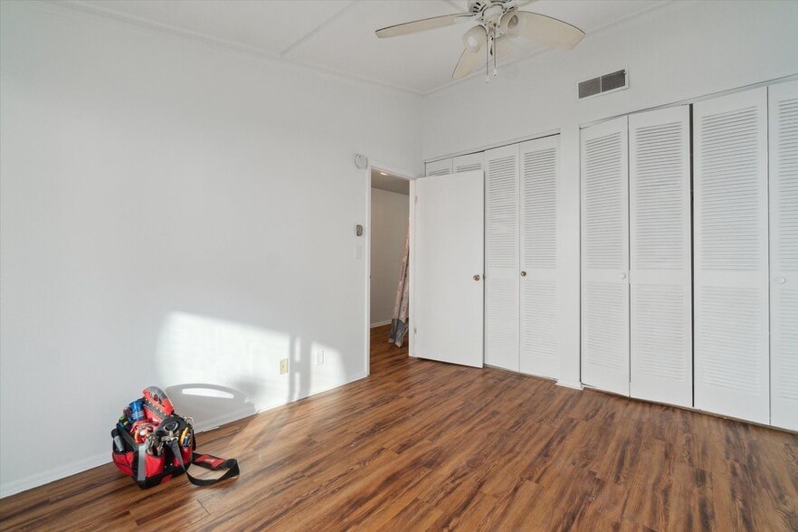 More Photos Of 4248 N 76th St, Milwaukee Storefront Retail Residential For Sale