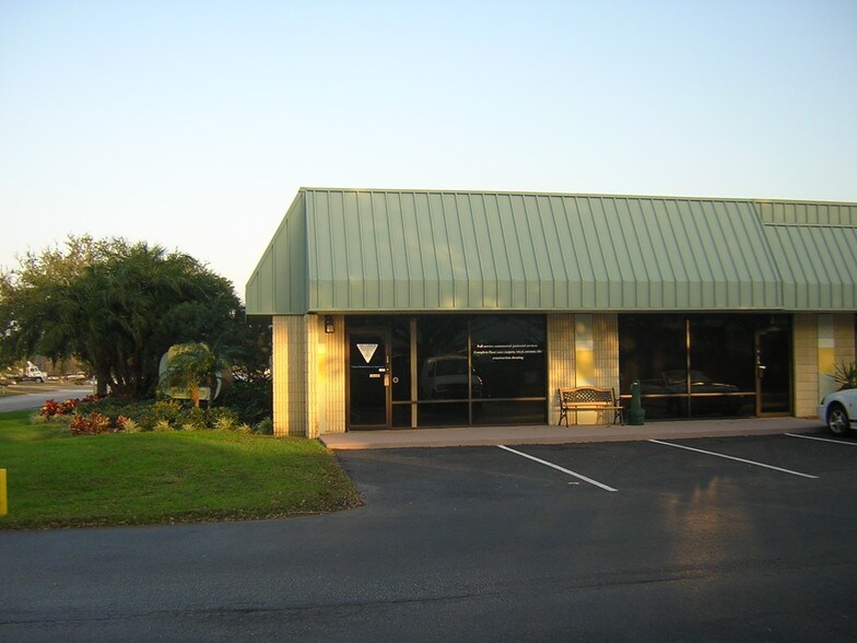 More Photos Of 3734 131st Ave N, Clearwater Warehouse For Lease