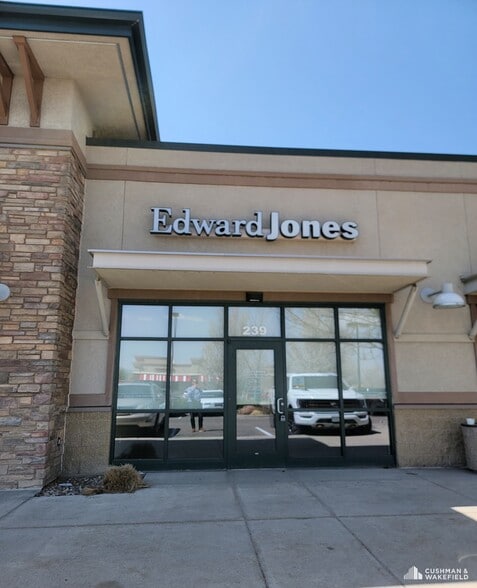 More Photos Of 235-259 W 64th St, Loveland Unknown For Lease