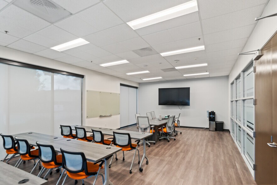 More Photos Of 1252 Quarry Ln, Pleasanton Research And Development For Sale