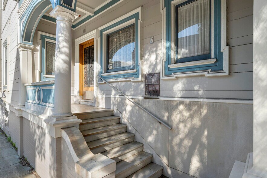 More Photos Of 2 Hugo St, San Francisco Multifamily For Sale
