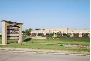 More Photos Of 6001 N 21st St, Ozark Freestanding For Sale
