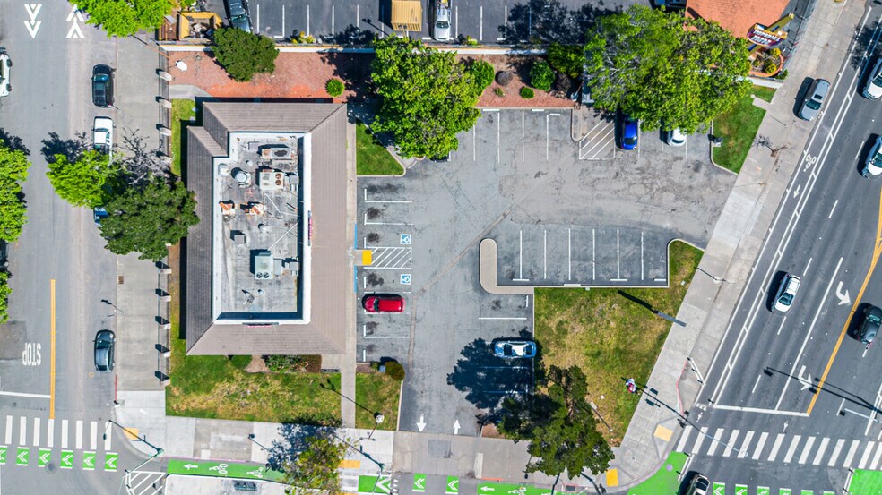 More Photos Of 3770 Telegraph Ave, Oakland Fast Food For Sale