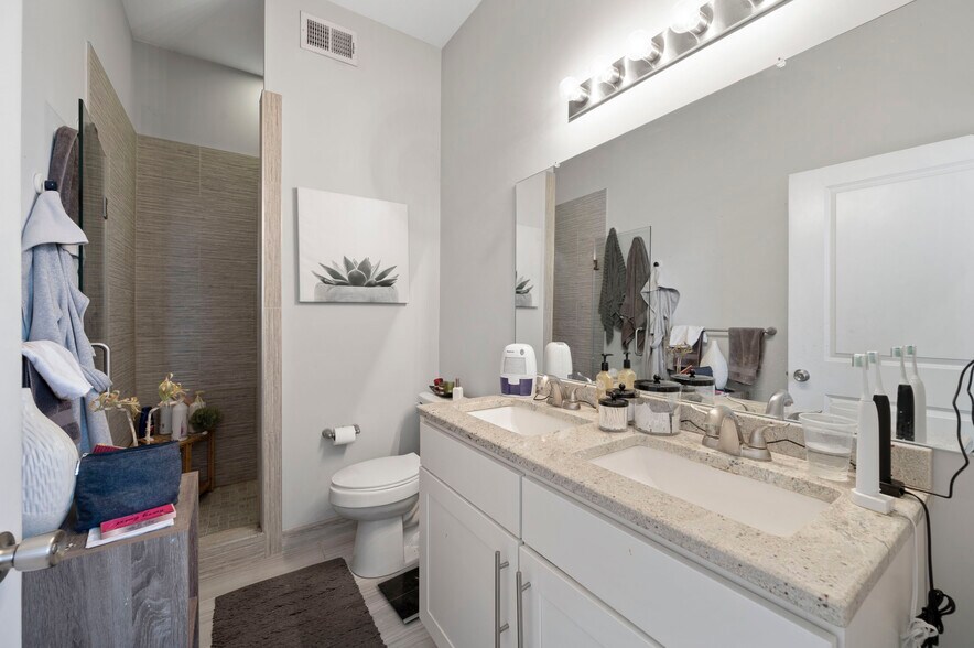 More Photos Of , Philadelphia Multifamily For Sale