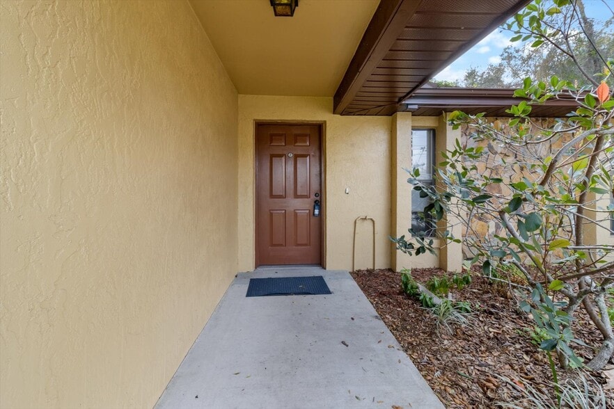 More Photos Of 2303 W Highway 44, Inverness Office For Sale