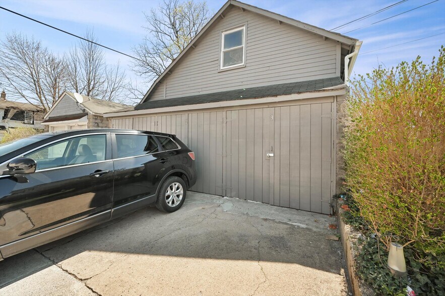 More Photos Of 133 Cattell St, Easton Apartments For Sale