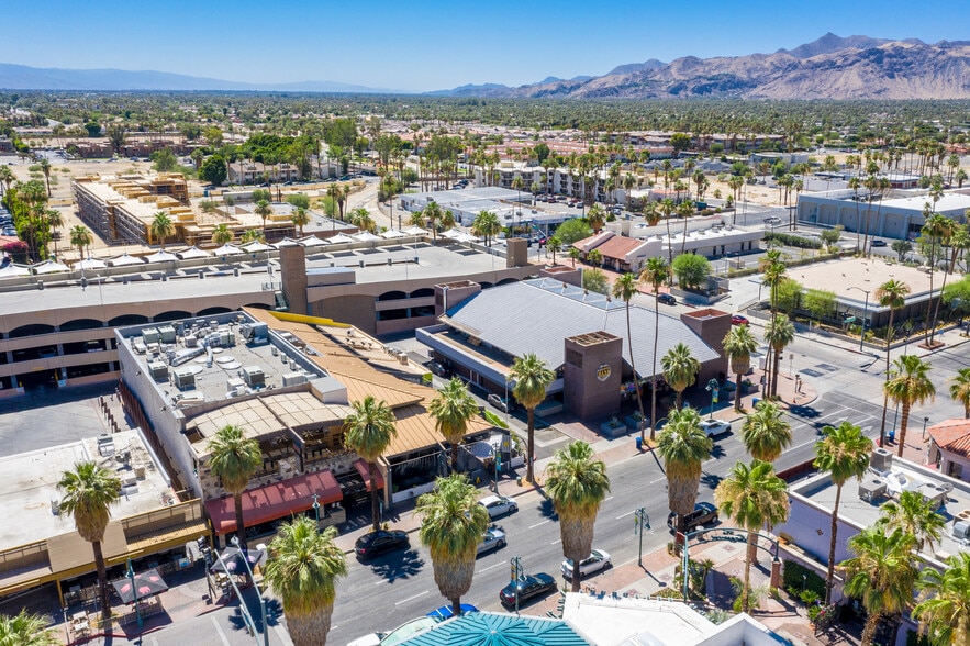 More Photos Of 296 S Palm Canyon Dr, Palm Springs Storefront Retail Office For Sale