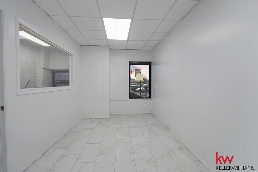 More Photos Of 1845 Rockaway Pky, Brooklyn Office For Lease