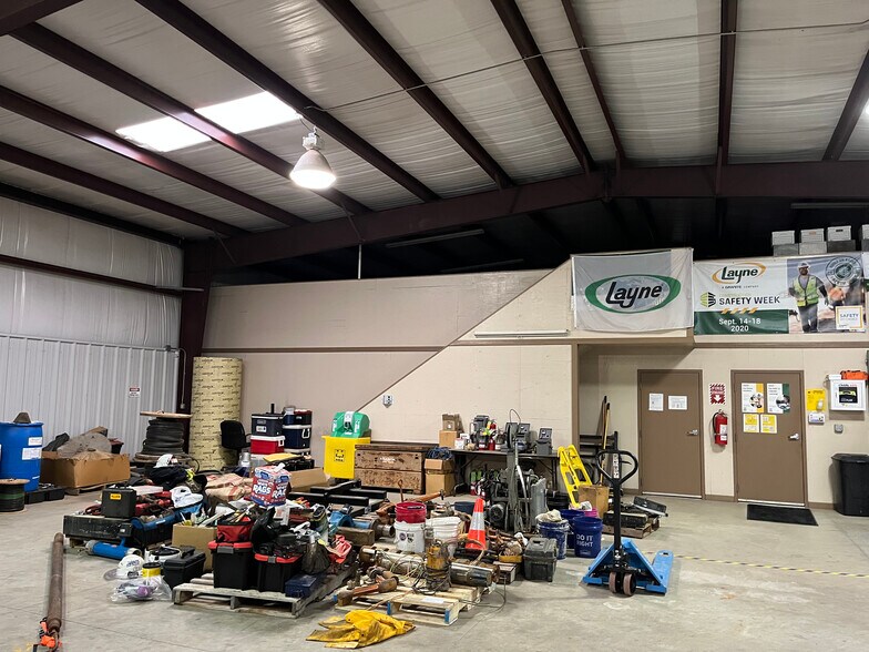 More Photos Of 4691 NE Ok-33 Hwy, Guthrie Warehouse For Lease