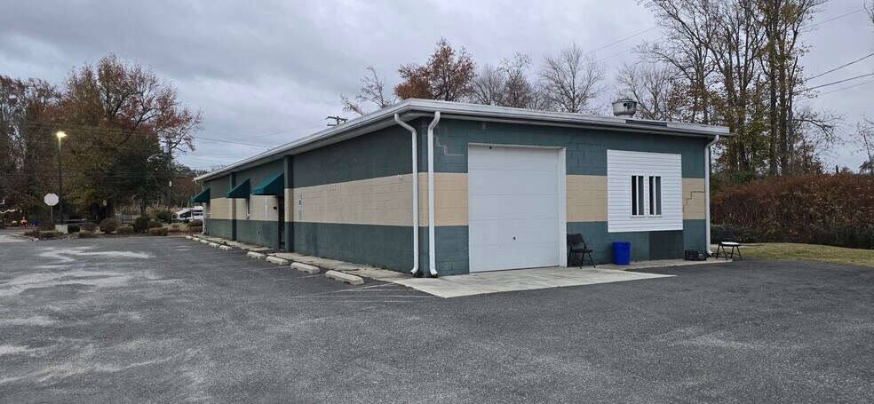 More Photos Of 371 S Route 47, Green Creek Warehouse For Lease