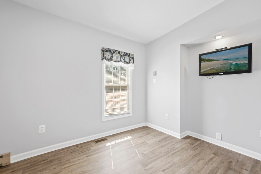 More Photos Of 5755 Courthouse Rd, Spotsylvania Office Residential For Lease