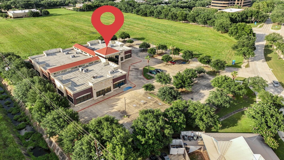 More Photos Of 13020 Dairy Ashford Rd, Sugar Land Medical For Lease