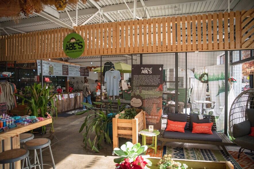 More Photos Of 619 West Sheridan Ave., Oklahoma City Storefront Retail Office For Lease