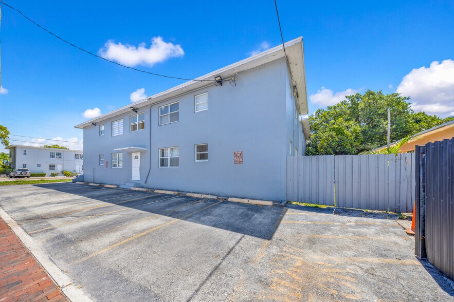 More Photos Of 1580-1590 SW 6th St, Miami Apartments For Sale