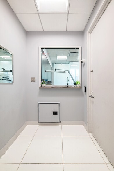 More Photos Of 55 W 46th St, New York Office Residential For Sale