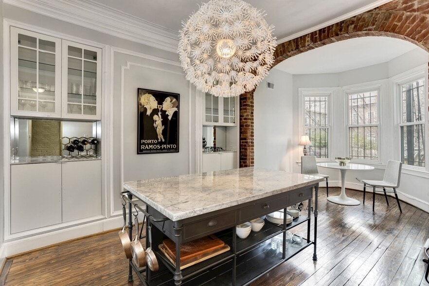 More Photos Of 1317 Corcoran St NW, Washington Apartments For Sale