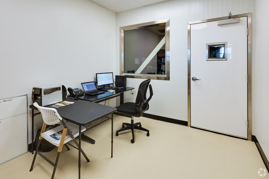 More Photos Of 17007 Prime Blvd, Lockport Coworking Space