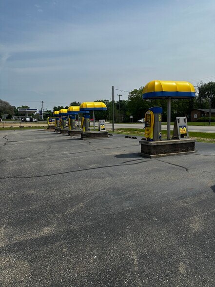 More Photos Of 5899 Morgan Rd E, Springfield Carwash For Sale