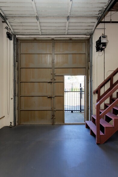 More Photos Of 1552 Beach St, Oakland Food Processing For Sale