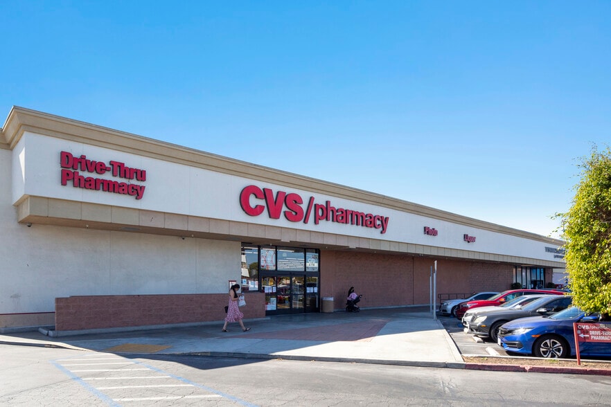 More Photos Of 1801-1843 La Cienega Blvd, Los Angeles Unknown For Lease