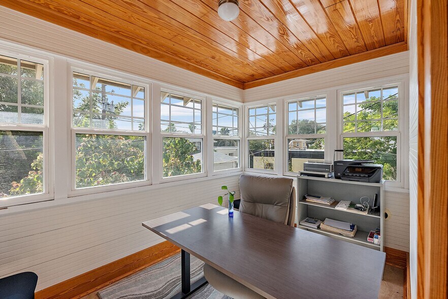More Photos Of 2632 Central Ave, Saint Petersburg Office Residential For Sale