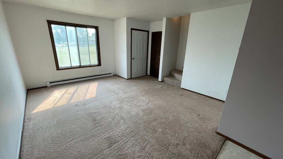 More Photos Of 114 8th Ave SE, Mayville Apartments For Sale