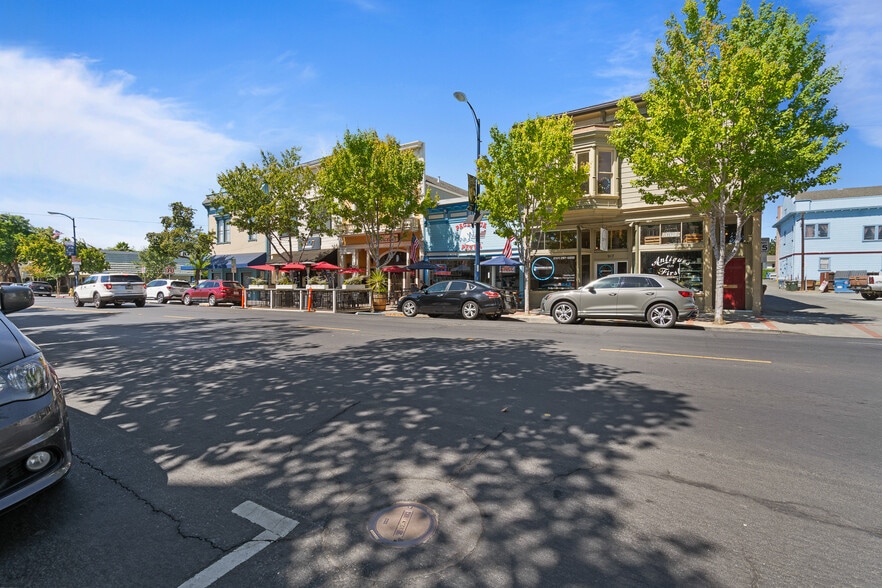 More Photos Of 106 W J St, Benicia Office For Sale