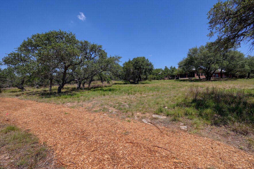 More Photos Of 15425 Fitzhugh Rd, Dripping Springs Land For Sale