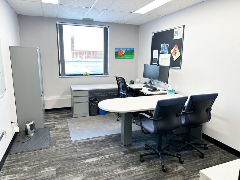 More Photos Of 9421 17 Av NW, Edmonton Office For Sale