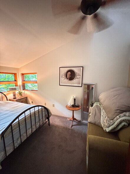 More Photos Of 401 Gilkey Ridge Rd, Shade Winery Vineyard For Sale