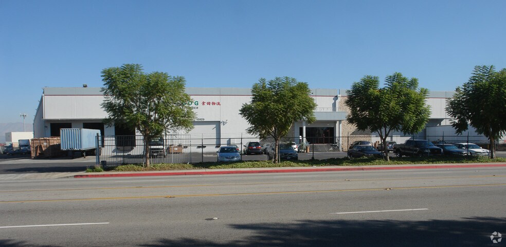 More Photos Of 15929-15939 E Valley Blvd, City Of Industry Warehouse For Lease