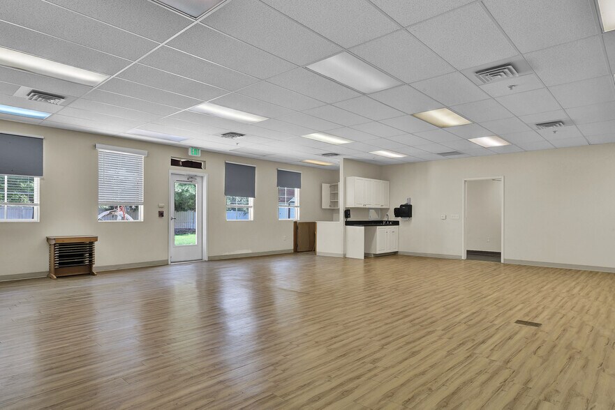 More Photos Of 1400 N Park Ln, Eagle Schools For Sale