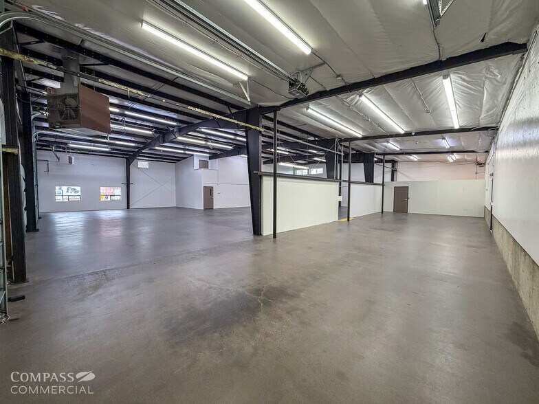 More Photos Of 850 NE 1st St, Bend Service For Lease