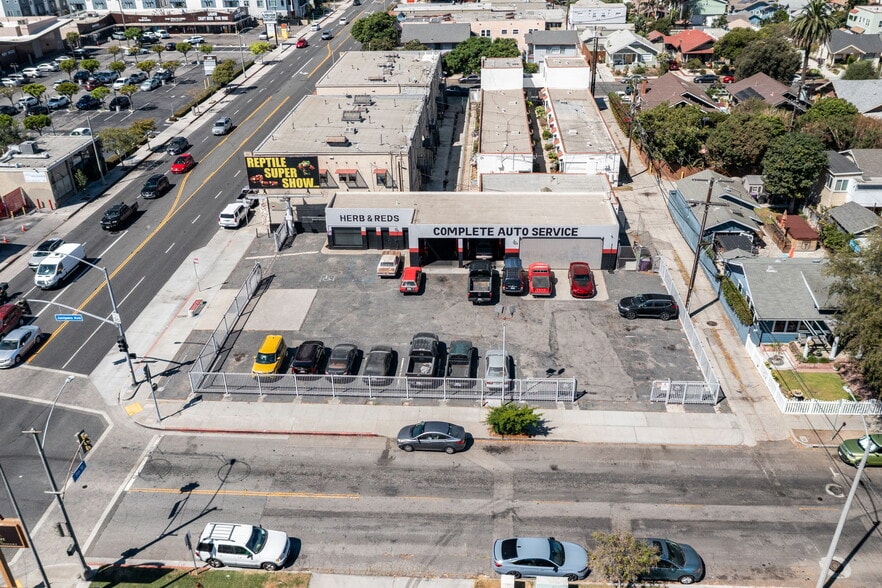 More Photos Of 2337 E 7th St, Long Beach Auto Repair For Sale