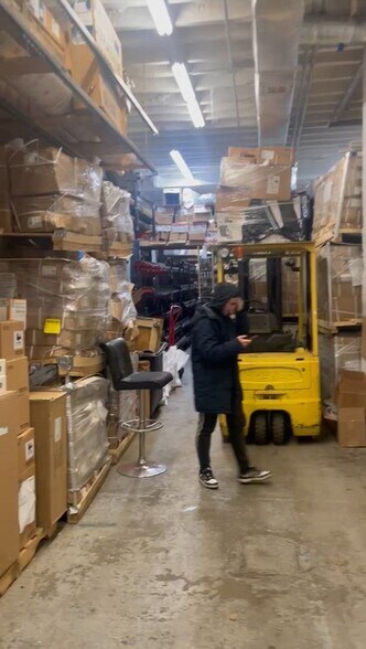 Primary Photo Of 544 39th St, Brooklyn Warehouse For Sale