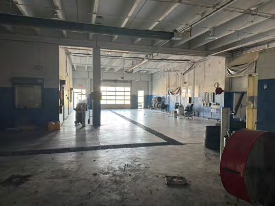 More Photos Of 1450 W Arrow St, Marshall Auto Dealership For Sale
