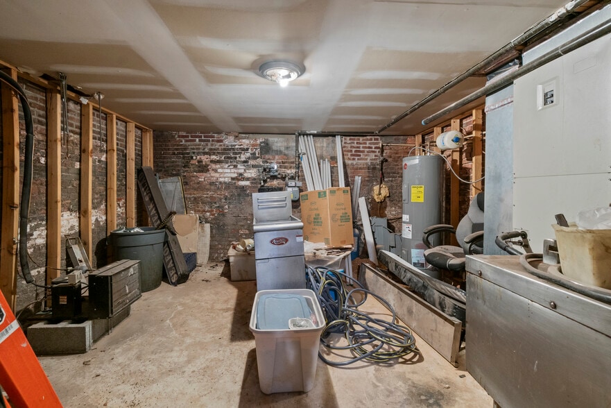 More Photos Of 3344 E Baltimore St, Baltimore Storefront Retail Residential For Sale