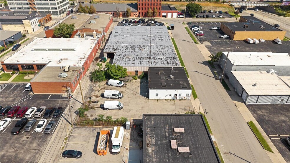 More Photos Of 115 Commercial St, Dayton Warehouse For Sale