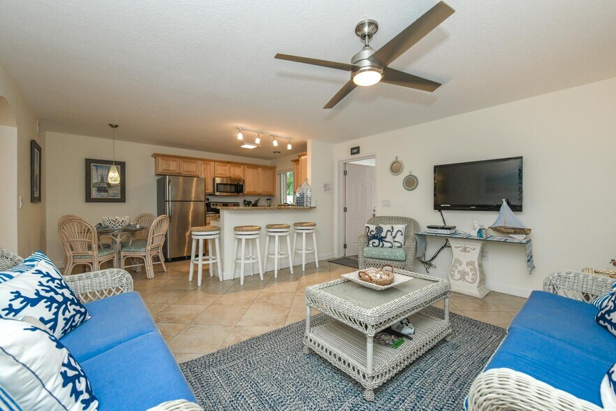 More Photos Of 308 Canal Rd, Siesta Key Apartments For Sale