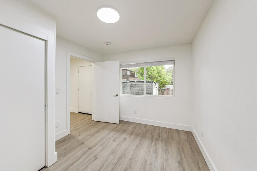 More Photos Of 2537 Ellsworth St, Berkeley Apartments For Sale