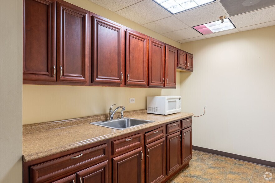 Photo of 6th Floor Ste 606