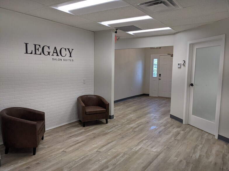 More Photos Of 7577 Alexandria Pike, Alexandria General Retail For Sale