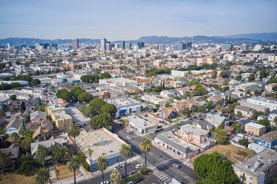 More Photos Of 1900-1914 W Pico Blvd, Los Angeles General Retail For Sale