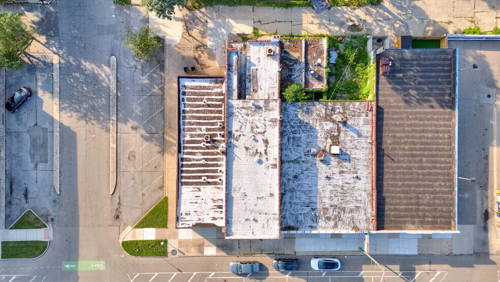 More Photos Of 16209 E Warren Ave, Detroit General Retail For Sale