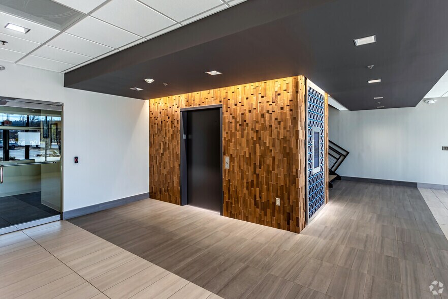 More Photos Of 1001 Keys Dr, Greenville Medical For Lease