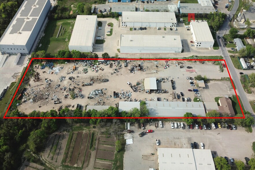 More Photos Of 9513 Brown Ln, Austin Warehouse For Sale